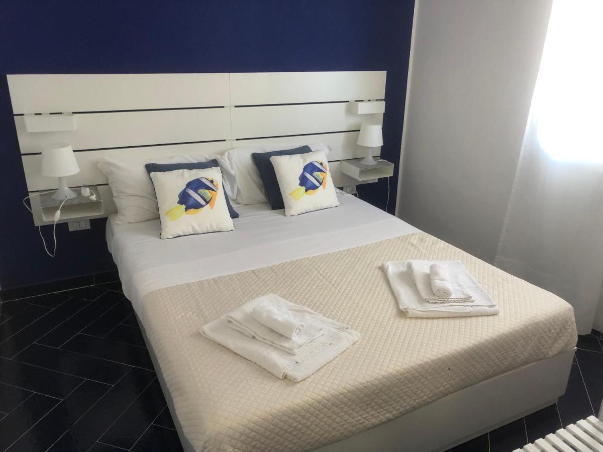 Casa Vacanze Playa 54 Castellammare del Golfo Kültér fotó