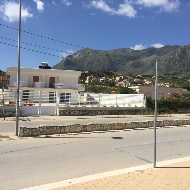 Casa Vacanze Playa 54 Castellammare del Golfo Kültér fotó