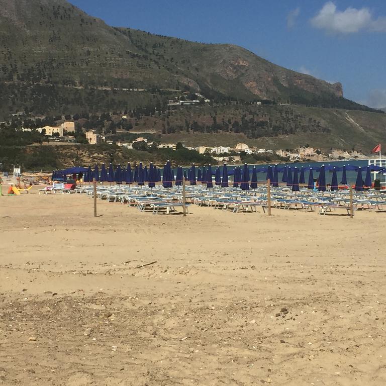 Casa Vacanze Playa 54 Castellammare del Golfo Kültér fotó