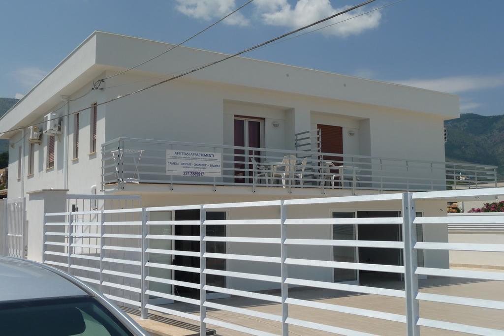 Casa Vacanze Playa 54 Castellammare del Golfo Kültér fotó